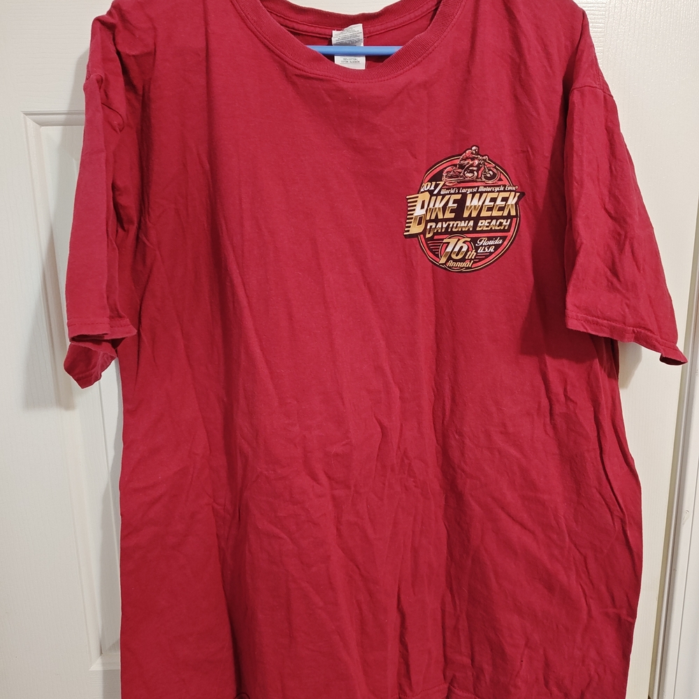 Gildan Red Short Sleeve Tee